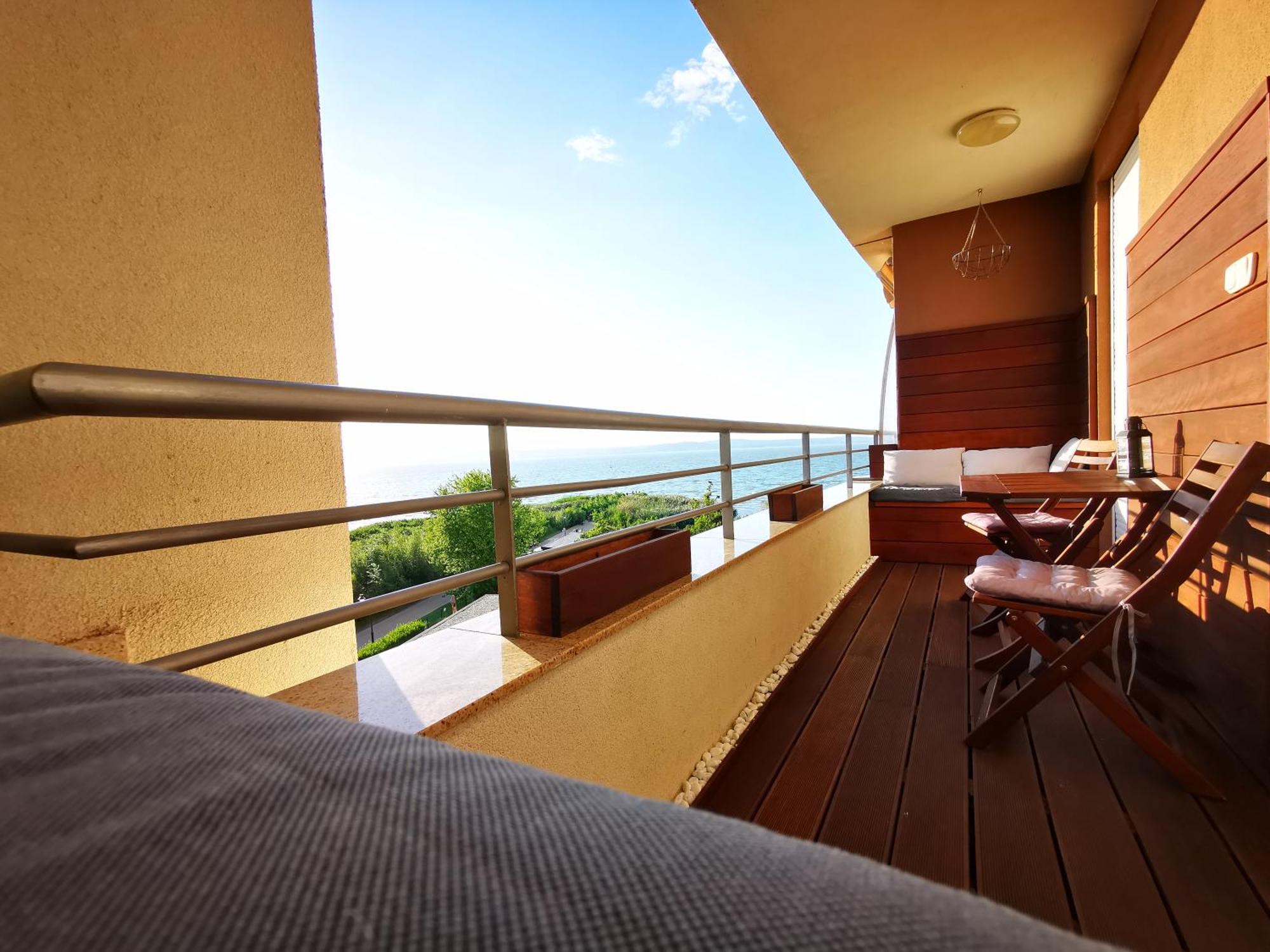 Panorama Gold Wellness Apartman Siofok Exterior photo