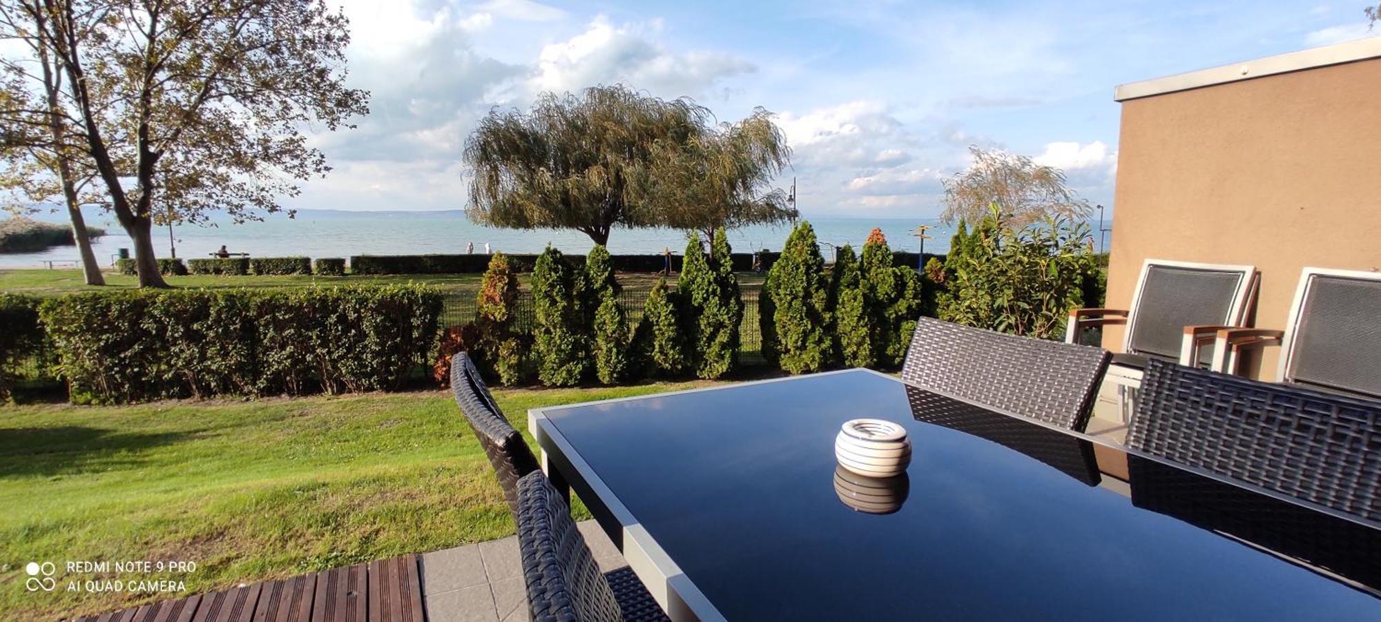 Panorama Gold Wellness Apartman Siofok Exterior photo