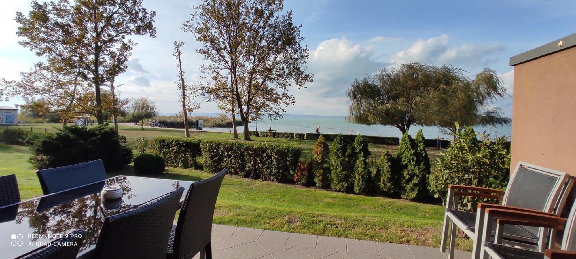 Panorama Gold Wellness Apartman Siofok Exterior photo