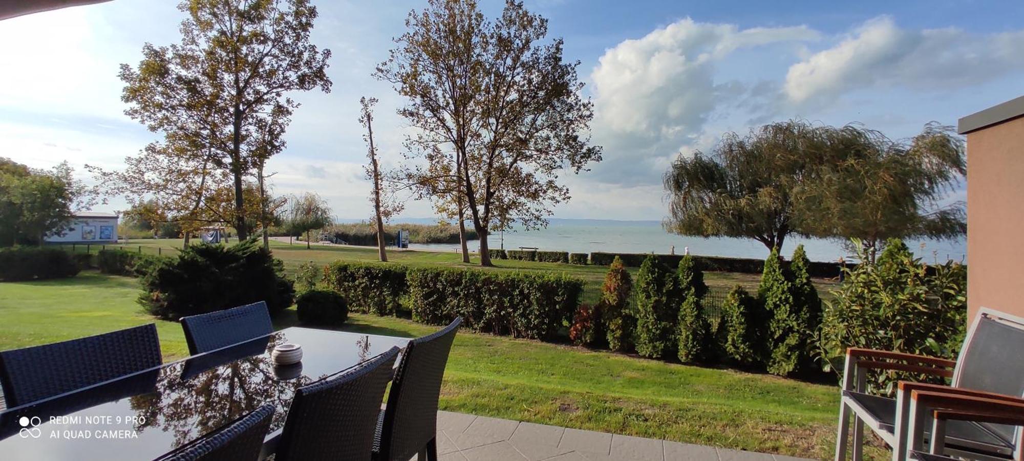 Panorama Gold Wellness Apartman Siofok Exterior photo